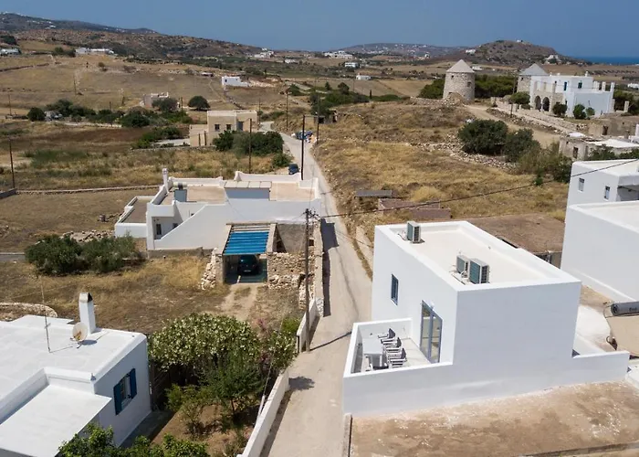 Holiday home Traditional White House2